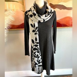 Cejon Grey Leaves Scarf with Metallic Thread Accent